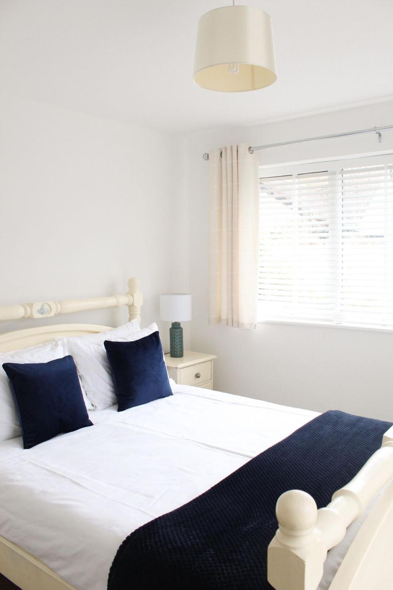 Lovely Bungalow Close To Beach Villa Prestatyn Bagian luar foto